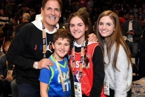 Mark Cuban’s Three Kids: Everything to Know About Alexis, Alyssa, and Jake